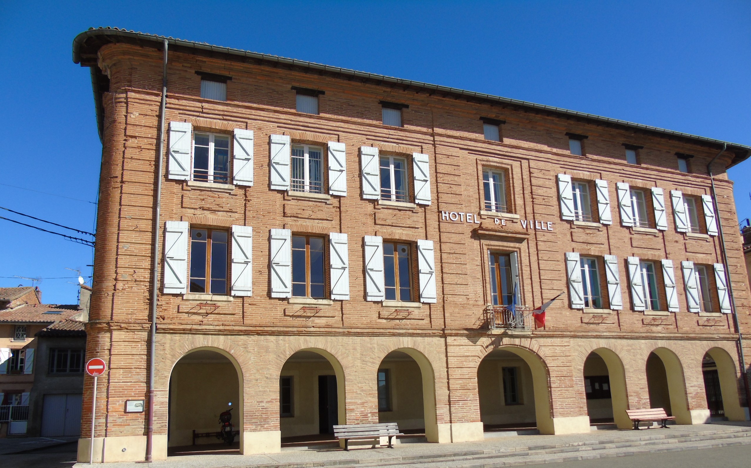 Zoomer sur l'image : Bibliotheque Montesquieu-Volvestre